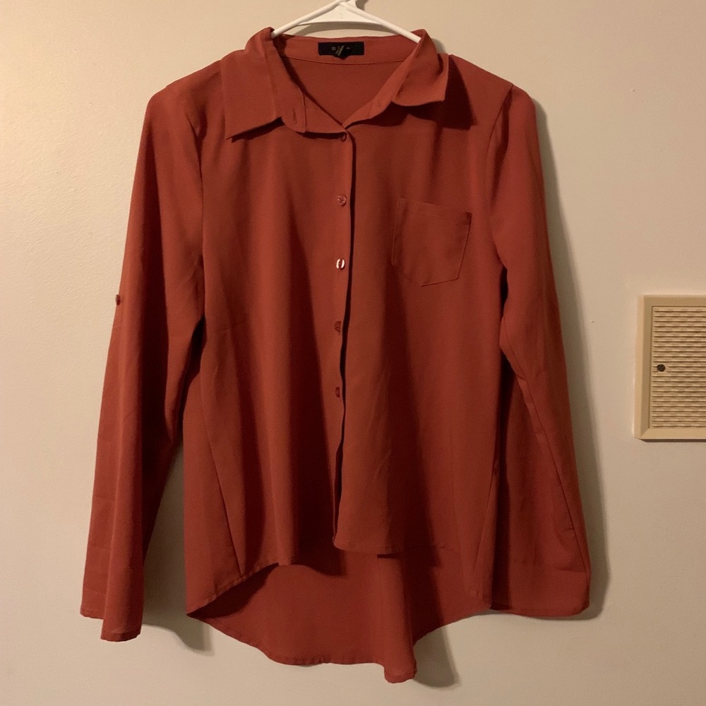 Burnt orange high low button down size M